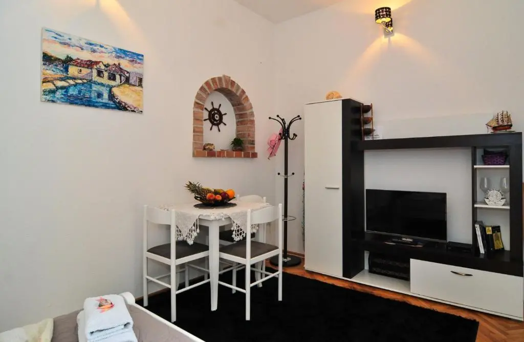 img_id_2280423.webp