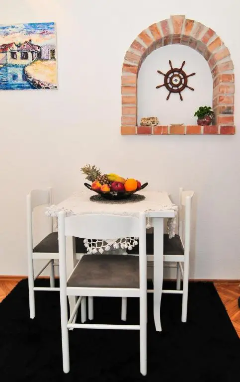 img_id_2280426.webp