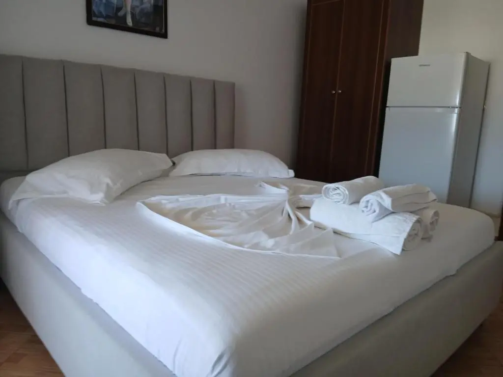 img_id_1730905.webp