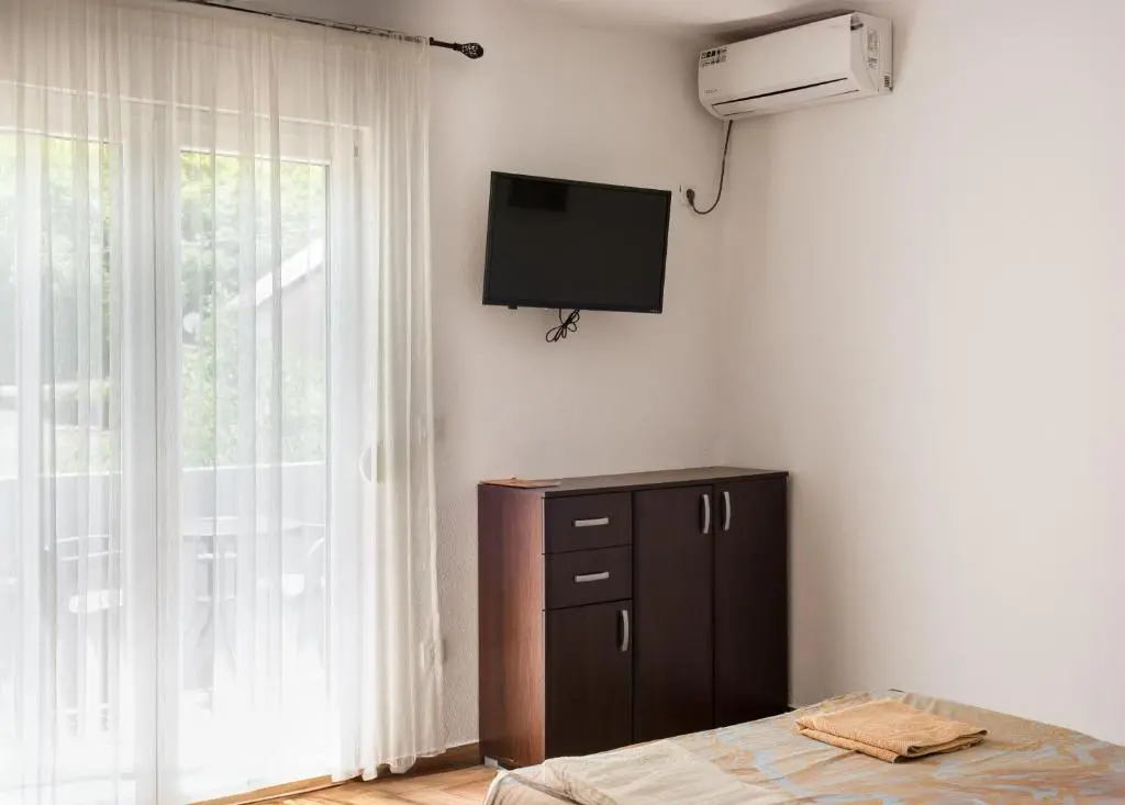 img_id_2280050.webp