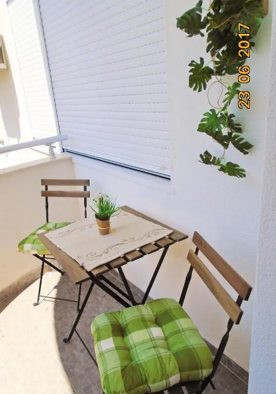 img_id_2279727.webp