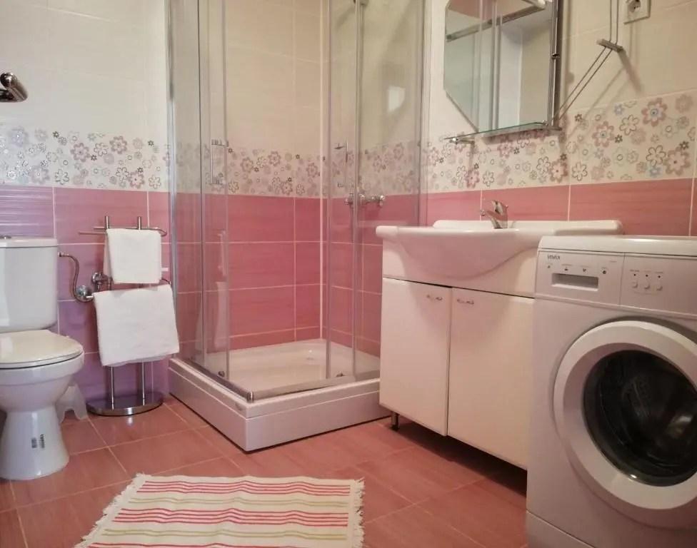 img_id_2271614.webp