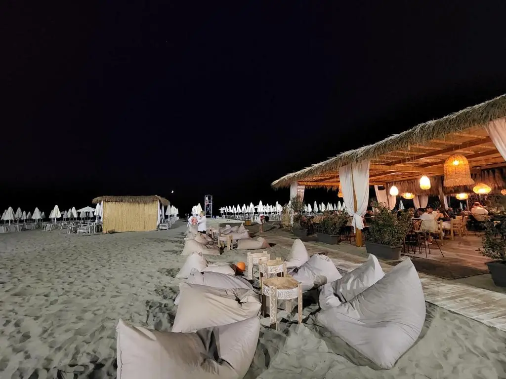 img_id_920390.webp