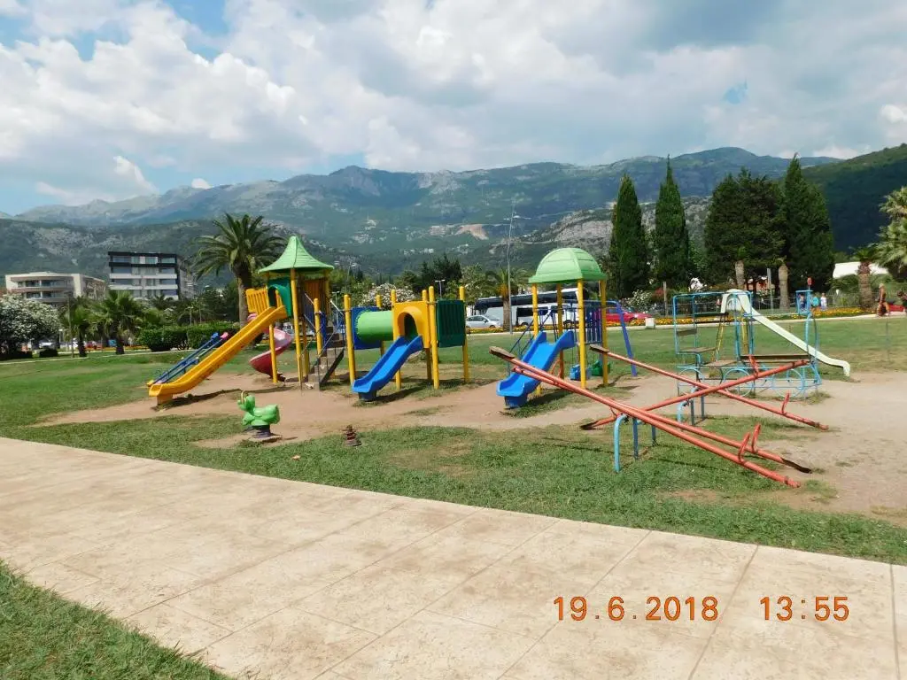 img_id_2267545.webp