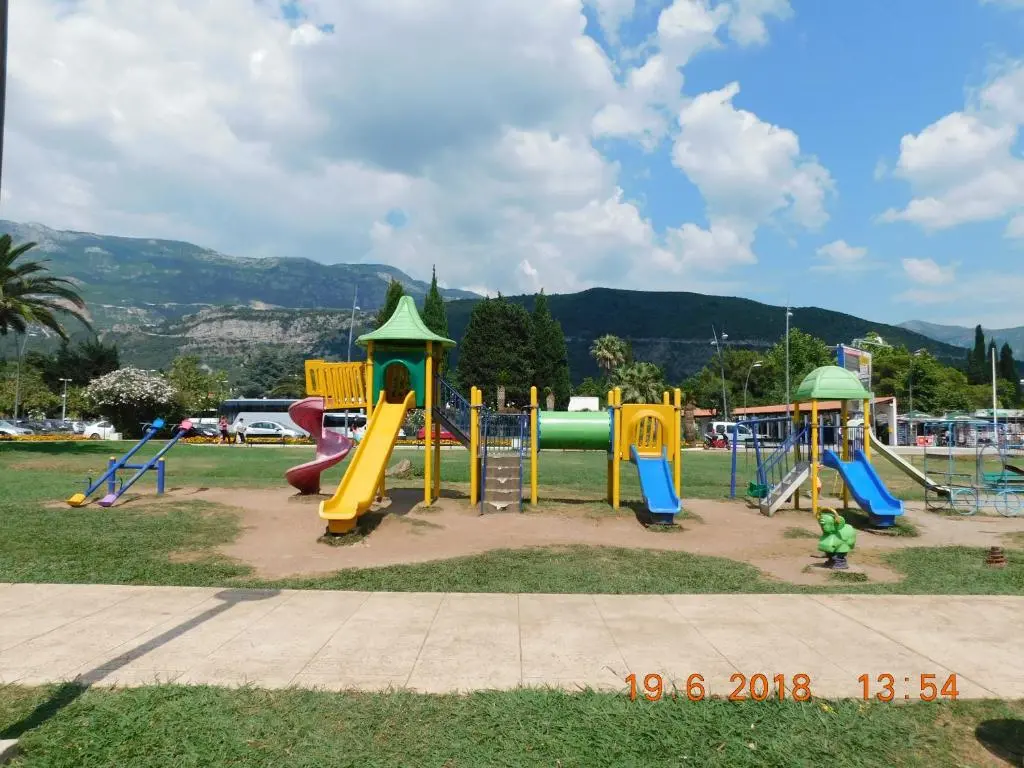 img_id_2267546.webp