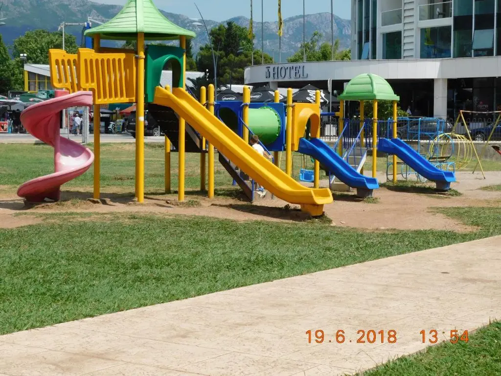img_id_2267548.webp