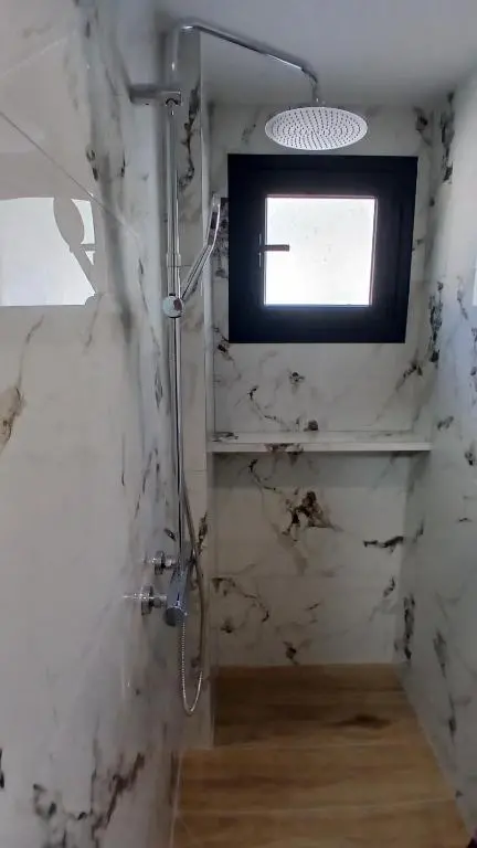 img_id_919277.webp
