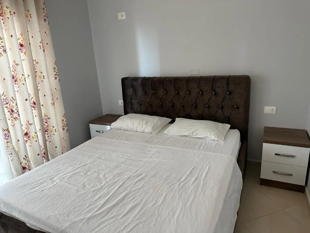 img_id_897023.webp