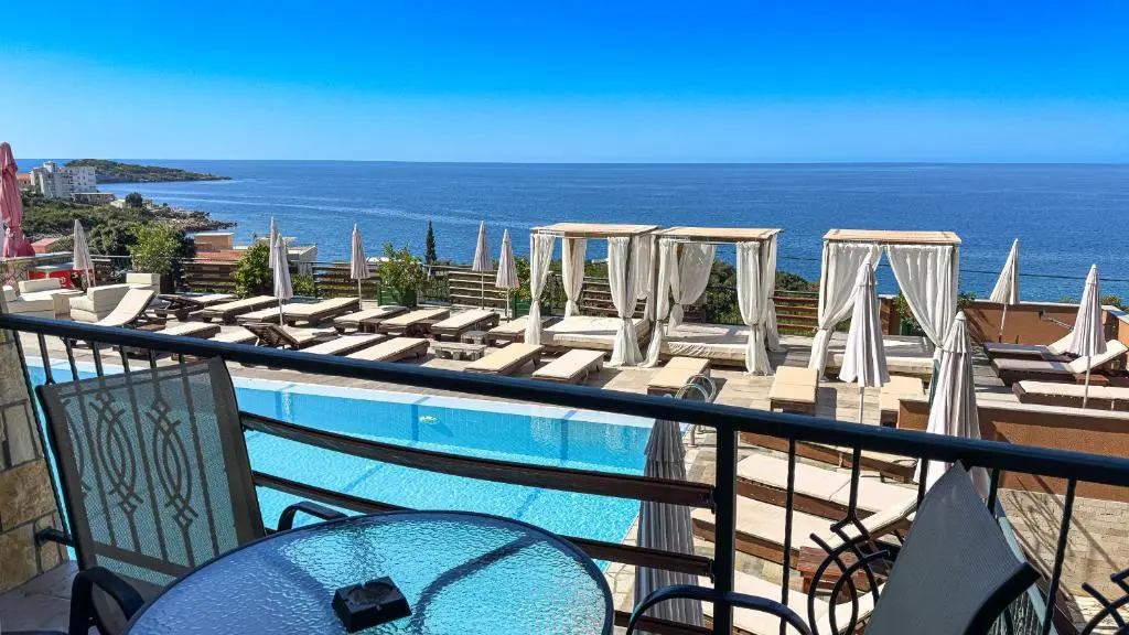img_id_2257180.webp