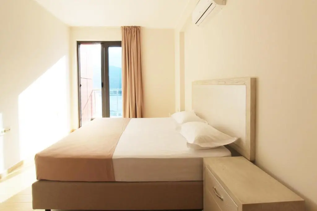 img_id_2253089.webp