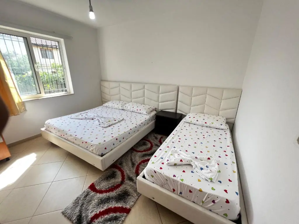 img_id_1322844.webp