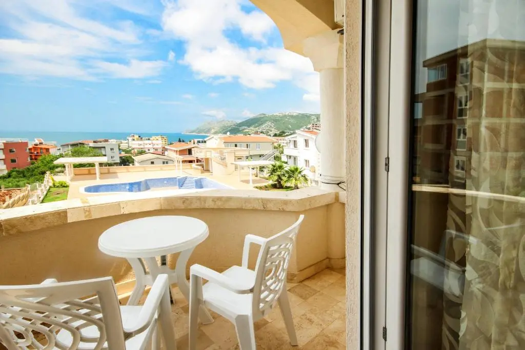 img_id_2249205.webp
