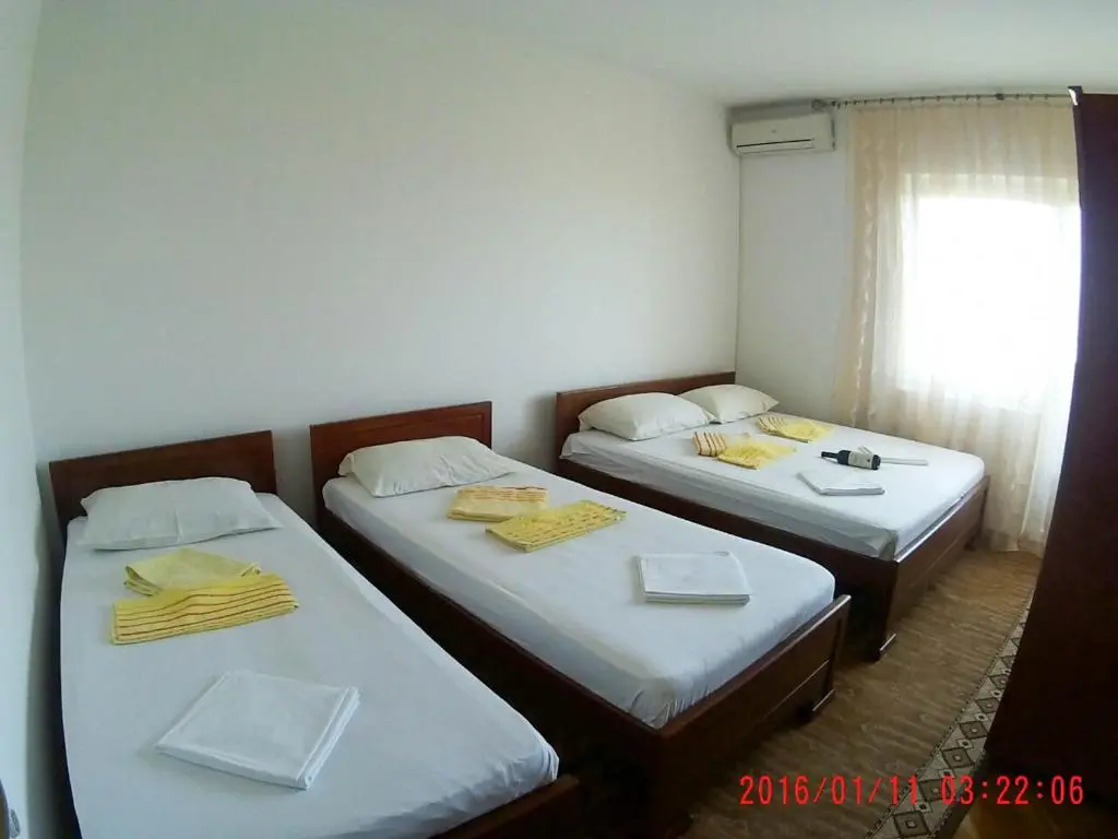 img_id_2248892.webp