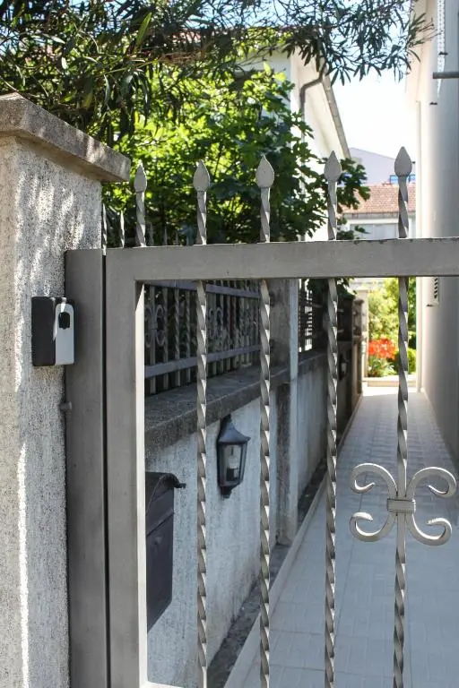 img_id_2248179.webp