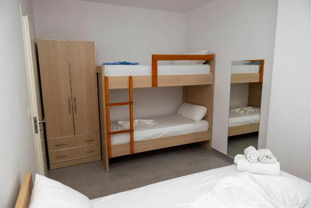 img_id_912461.webp