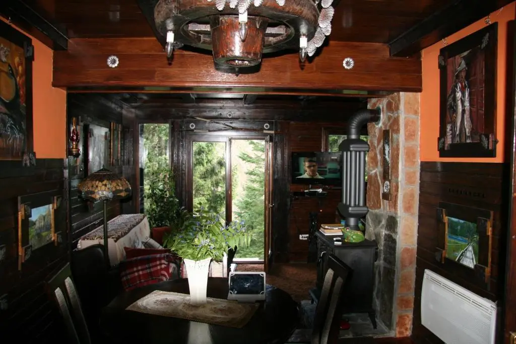 img_id_2246308.webp