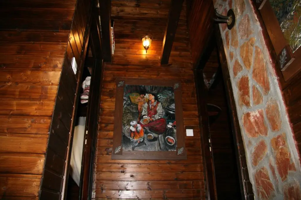 img_id_2246327.webp