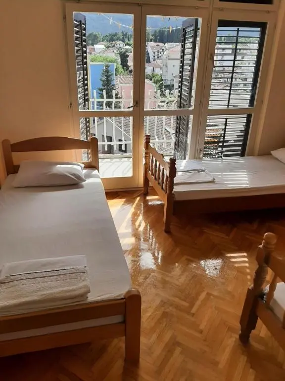 img_id_2246078.webp