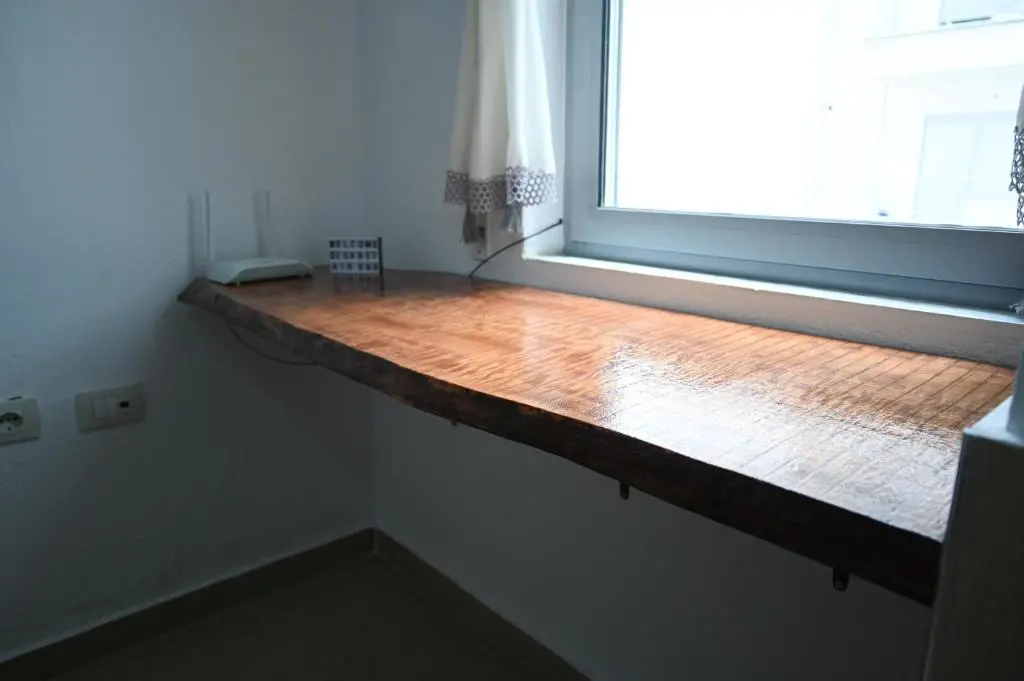 img_id_1879723.webp