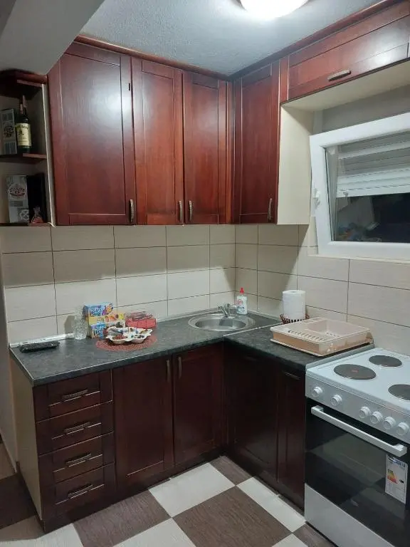 img_id_1641049.webp