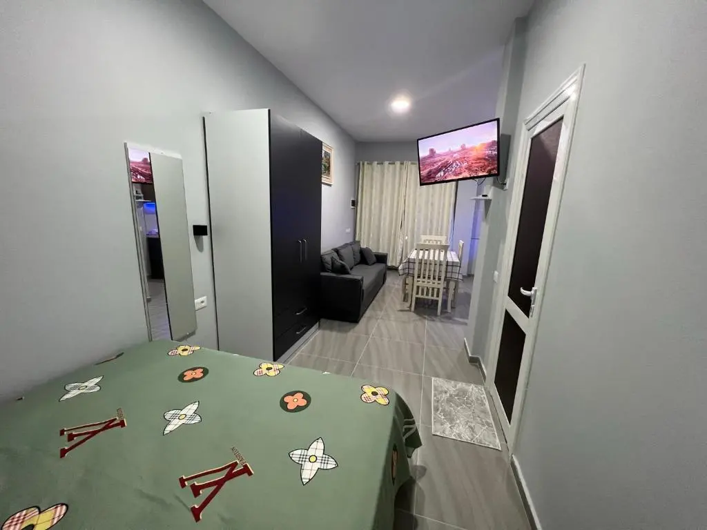 img_id_1323542.webp