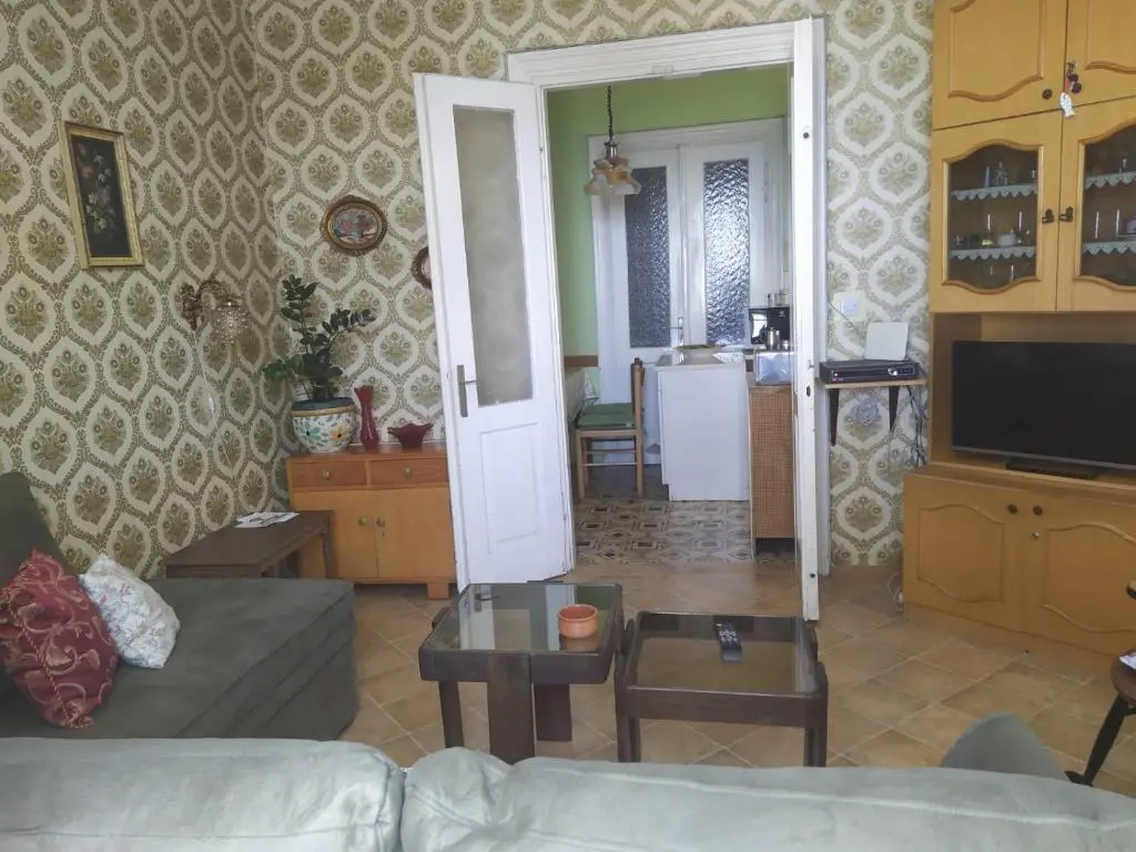 img_id_2239091.webp