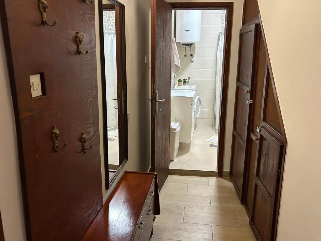 img_id_2237543.webp