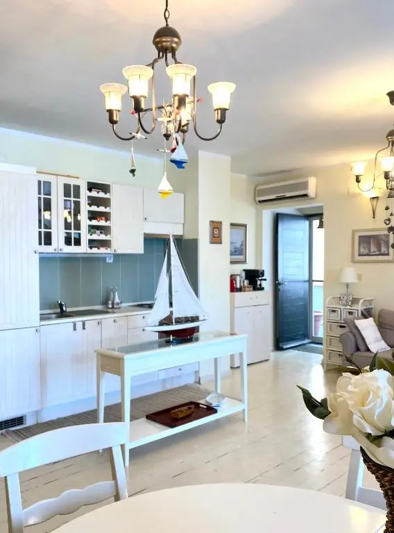 img_id_2236188.webp