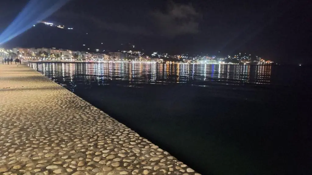 img_id_925767.webp