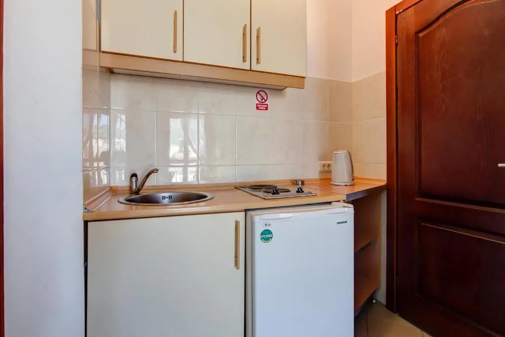 img_id_2233002.webp