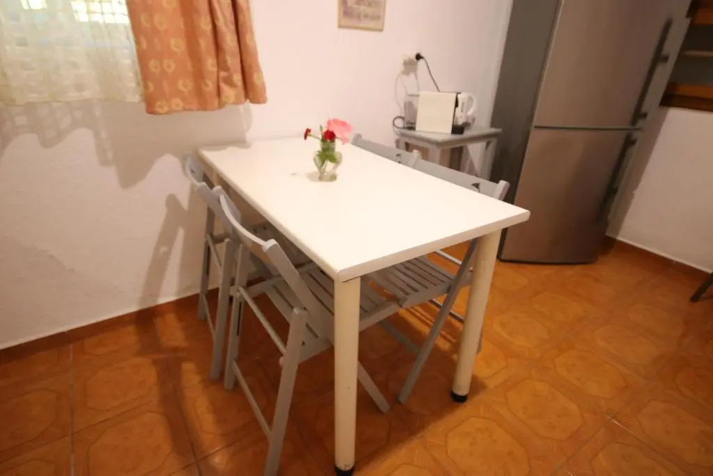 img_id_1316352.webp
