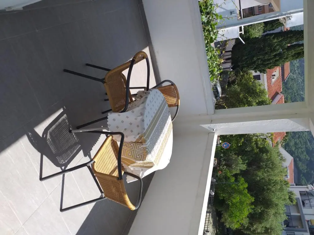 img_id_2230621.webp
