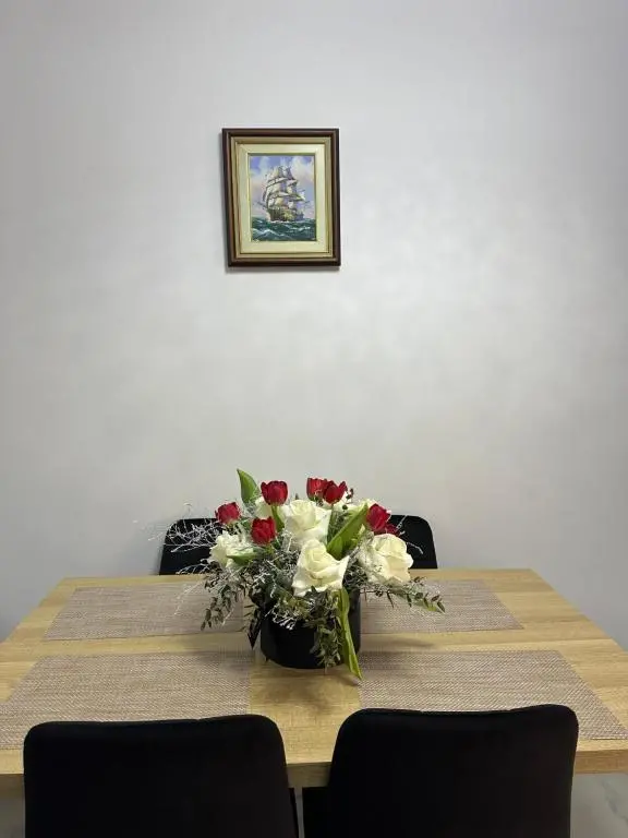 img_id_1384440.webp