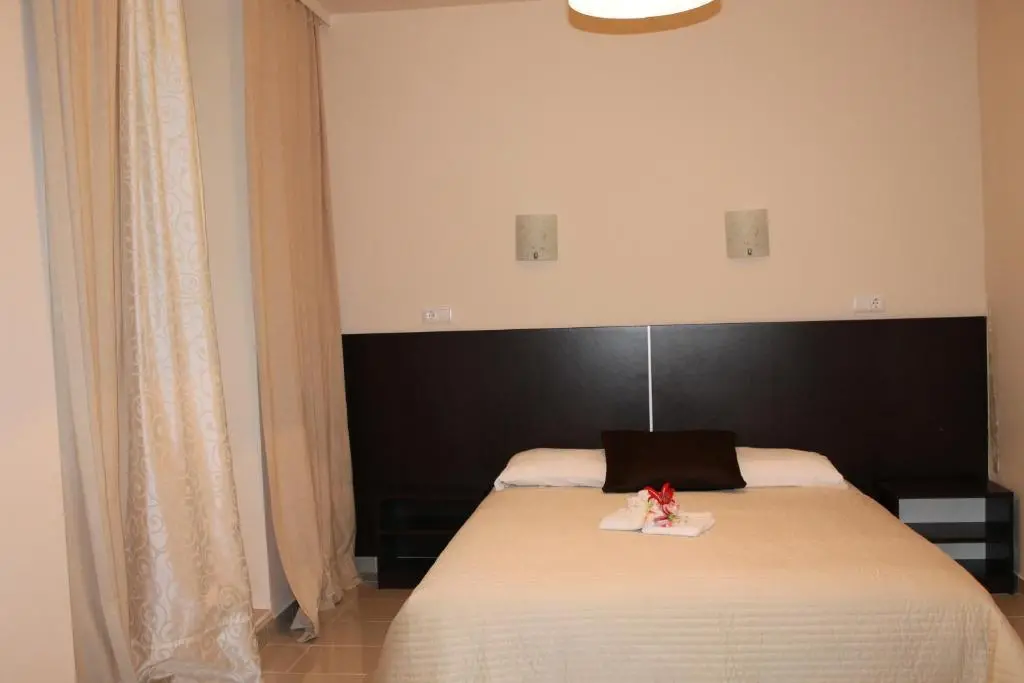 img_id_2225265.webp