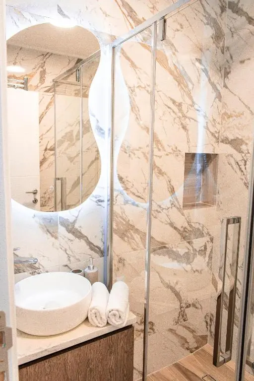 img_id_2224491.webp