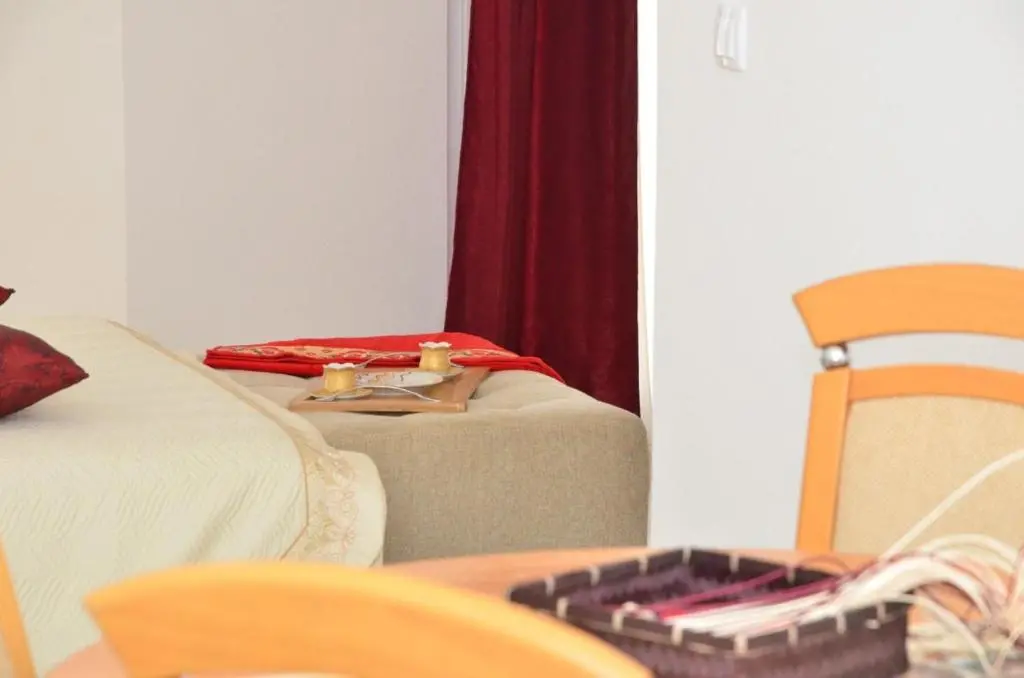 img_id_2223691.webp