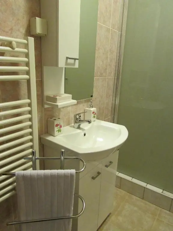 img_id_2219589.webp