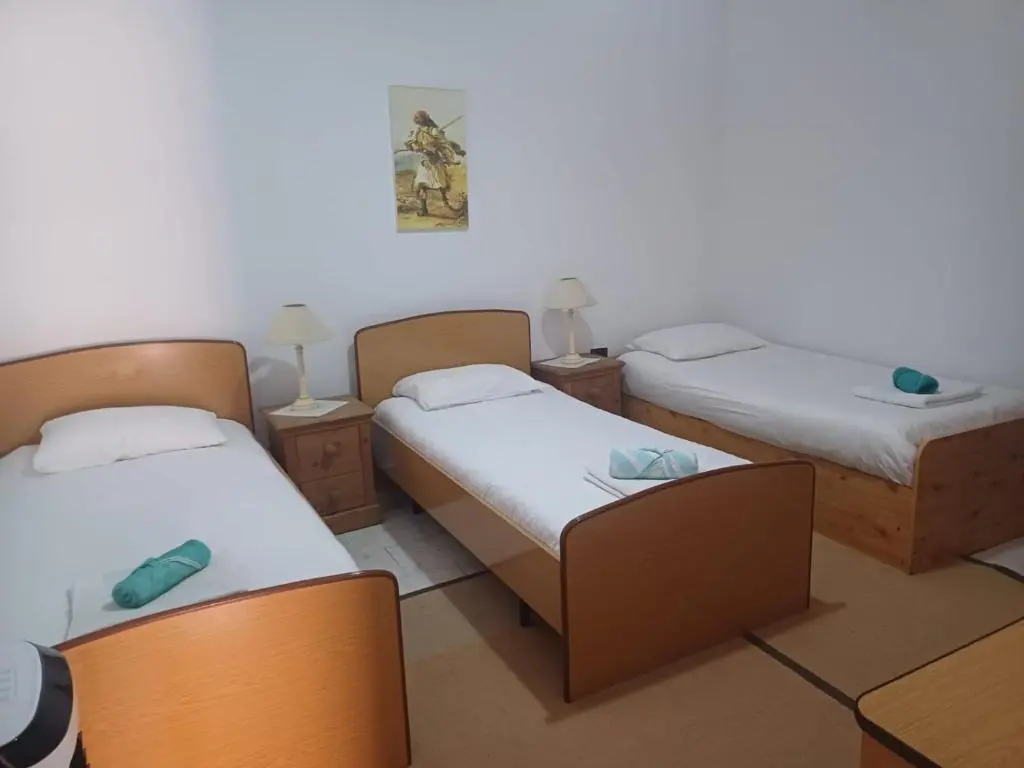 img_id_1726823.webp