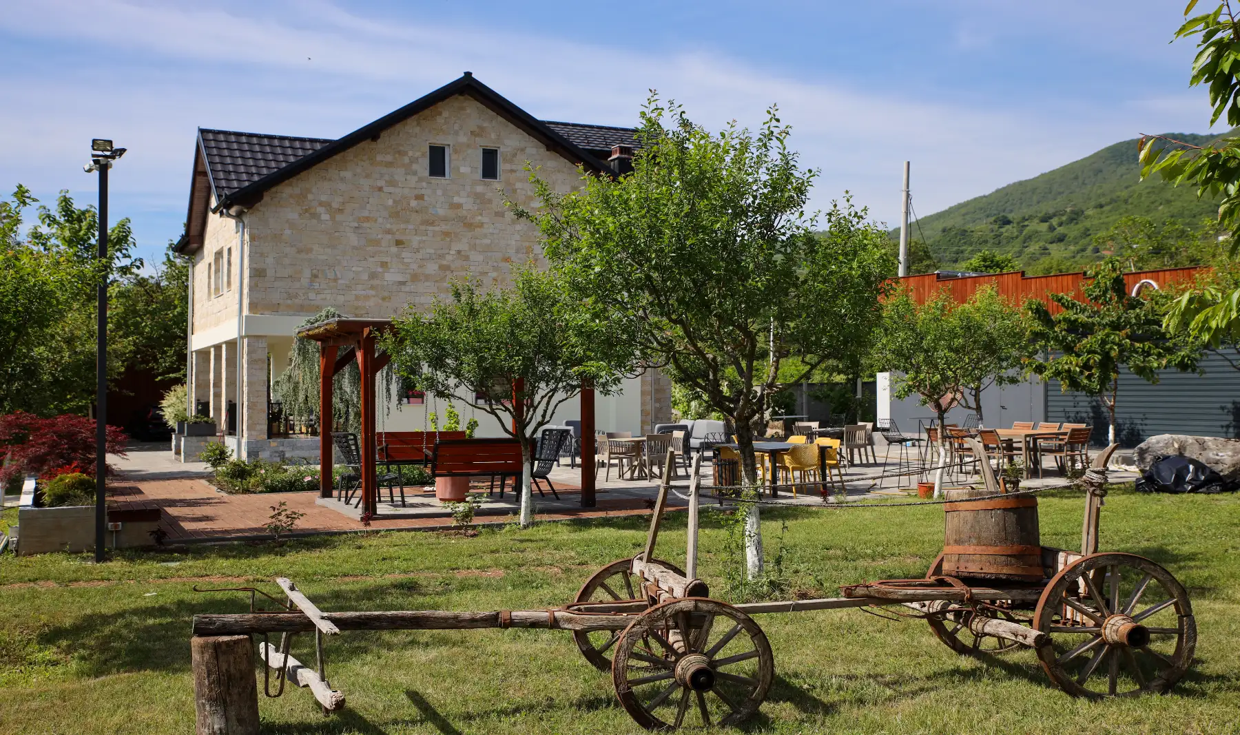 img_id_489422.webp