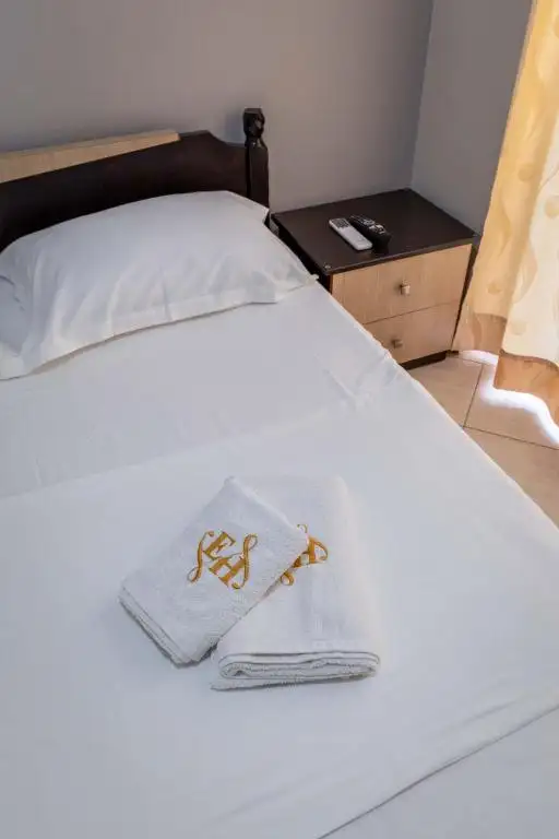 Two-Bedroom Apartment with City View image 9