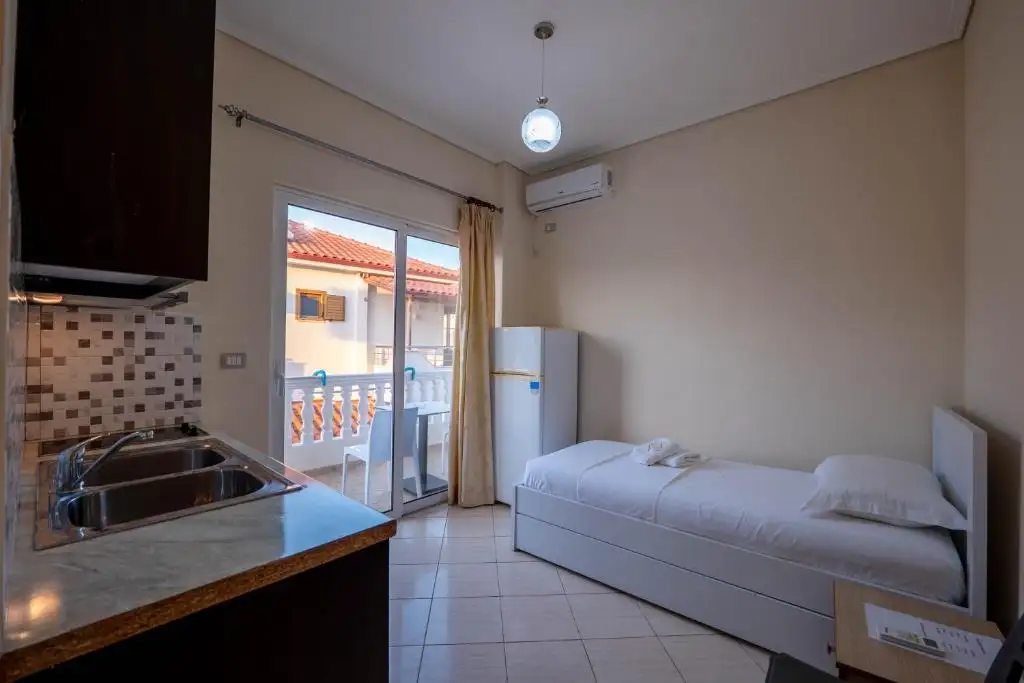 Two-Bedroom Apartment with City View image 12