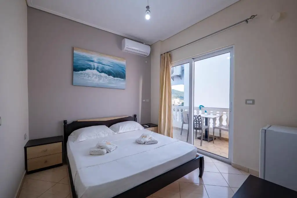 Two-Bedroom Apartment with City View image 18