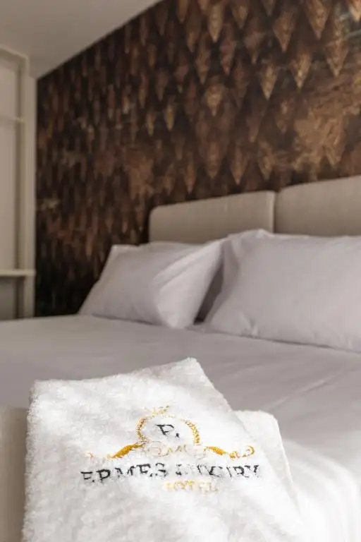 Deluxe Double Room with French Balcony