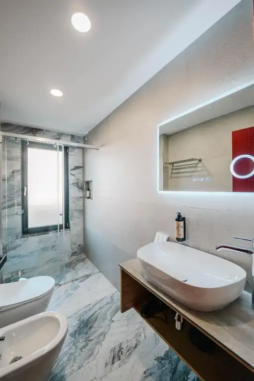 Deluxe Double Room with Sofa Bed image 8