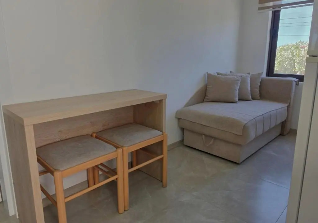 img_id_2215158.webp