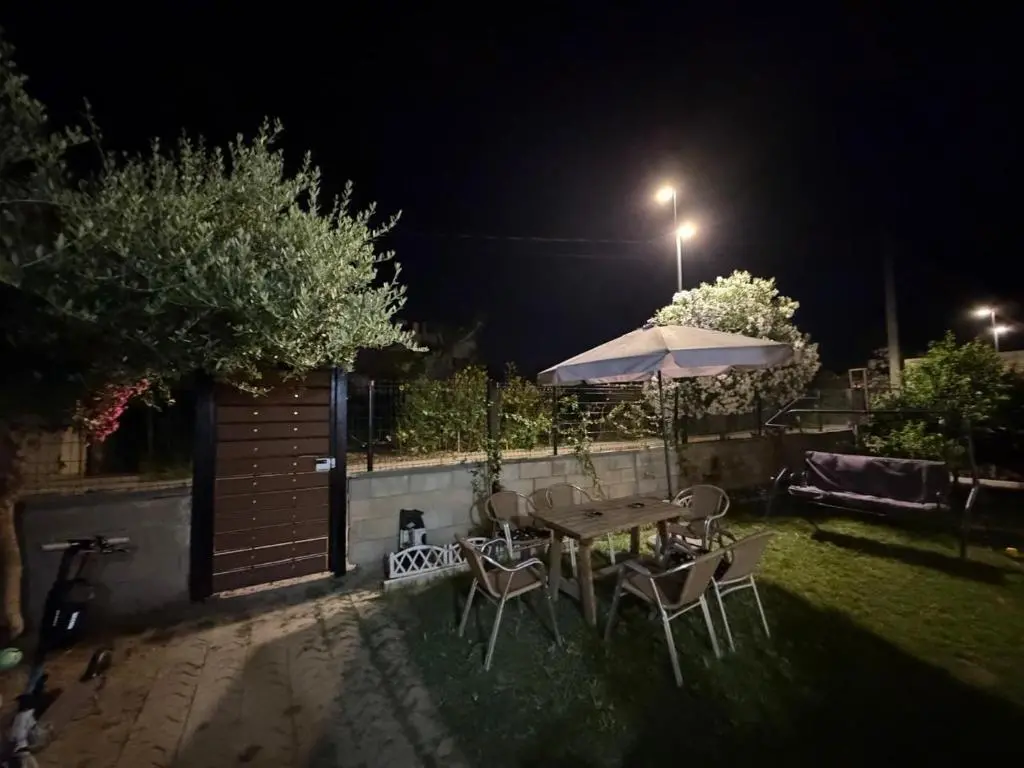 img_id_1316400.webp