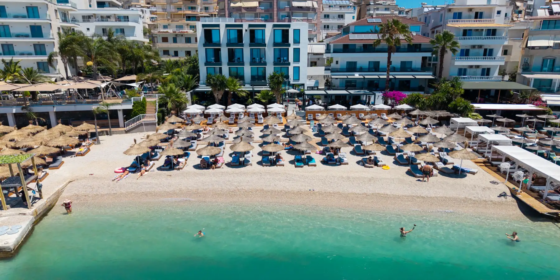 img_id_692540.webp