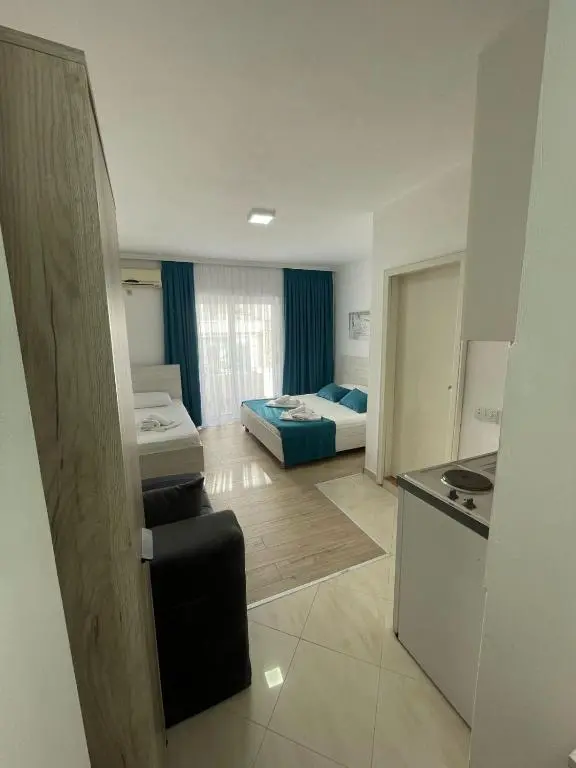 img_id_2213277.webp
