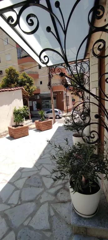 img_id_884709.webp