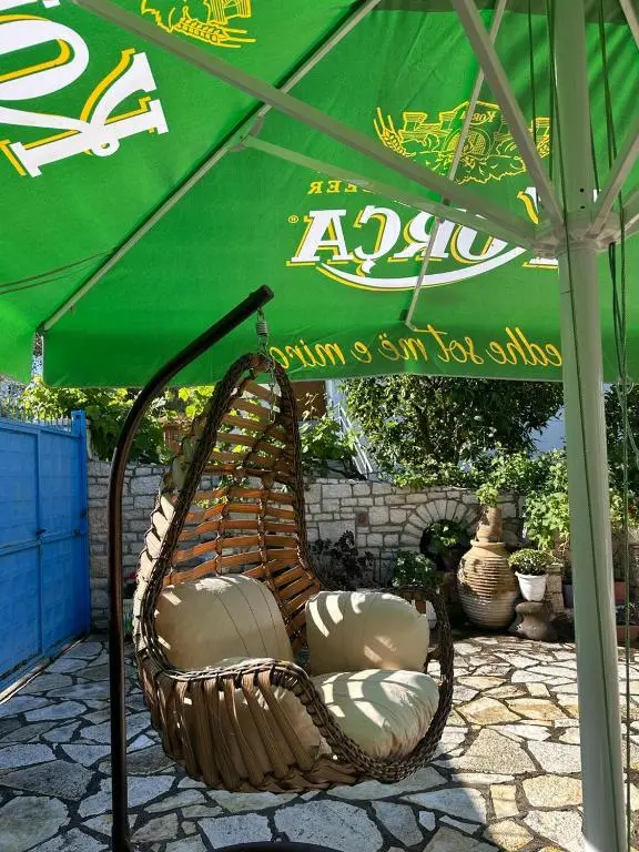 img_id_1935447.webp